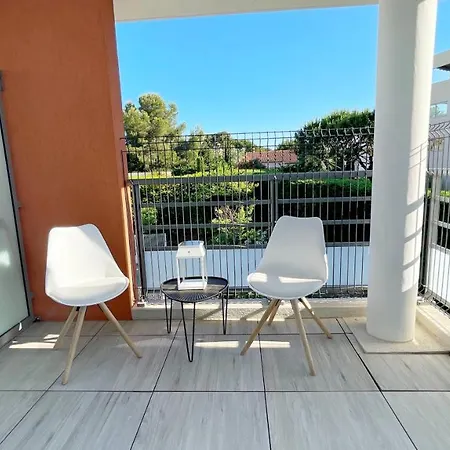 Serenite * Αντίμπ