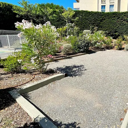 Serenite Αντίμπ